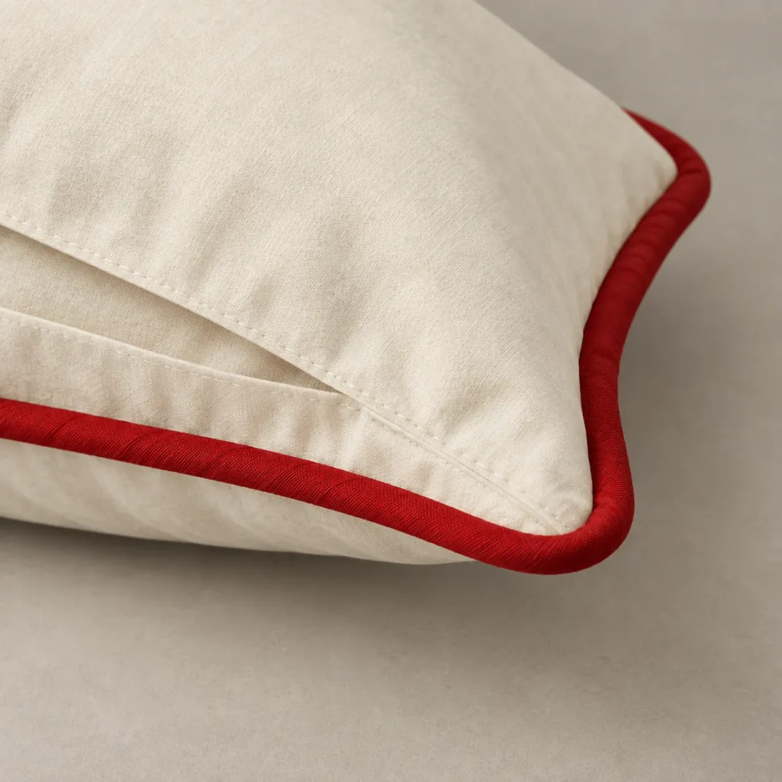 Ivory Piped Pillowcase Pair close up