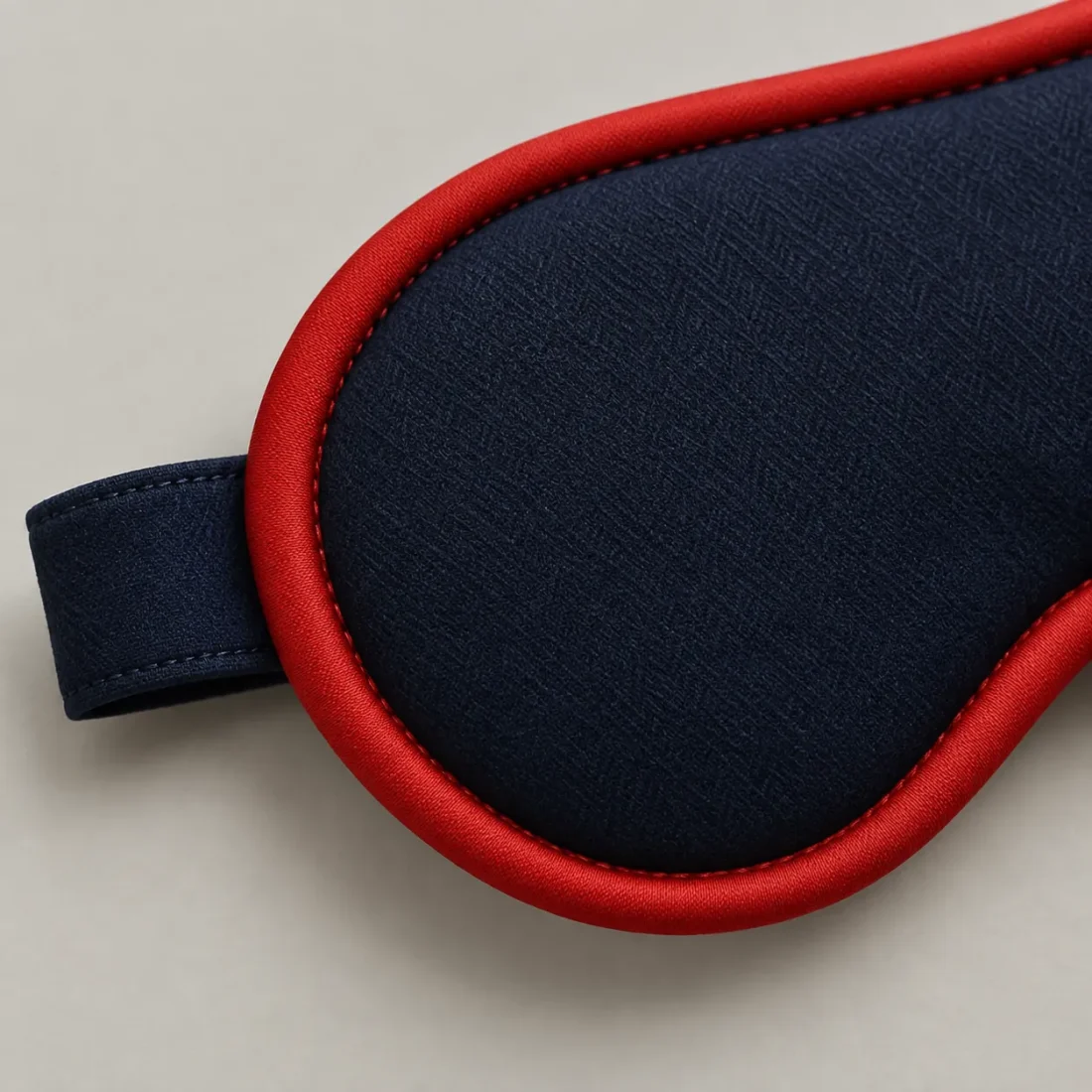 Mask & Pouch Set close up
