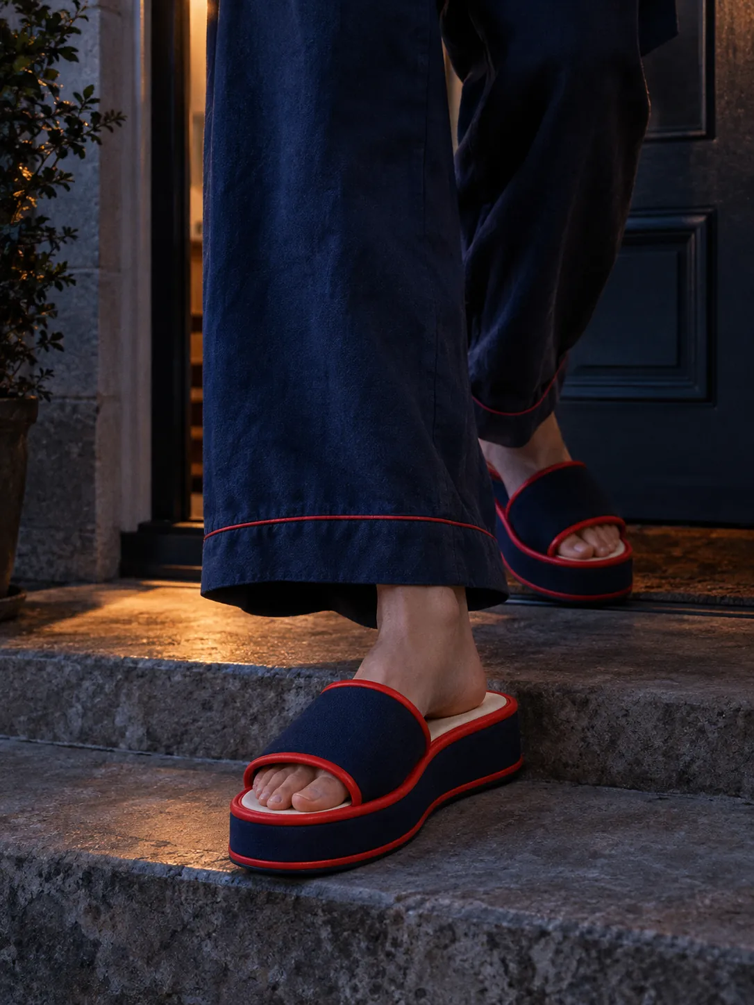 Platform Slides worn or in use