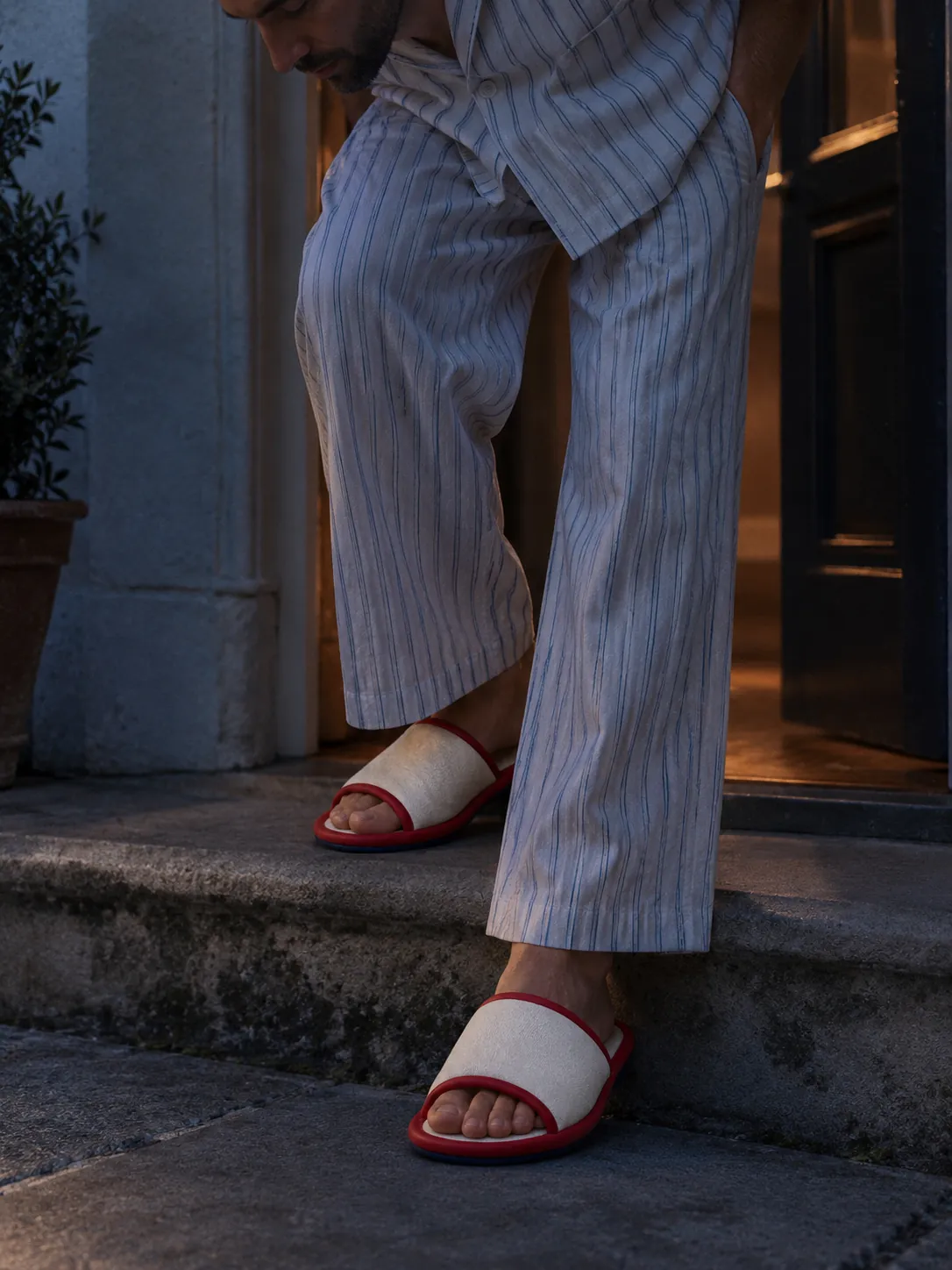 Puff Band Slides worn or in use
